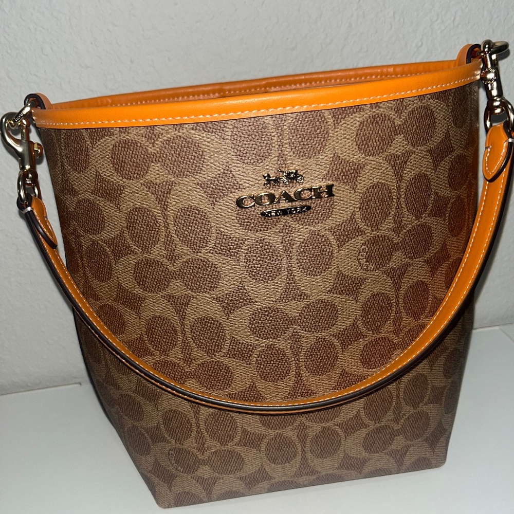 Coach City Bucket Bag (Tan Signature Canvas/Mandarin)